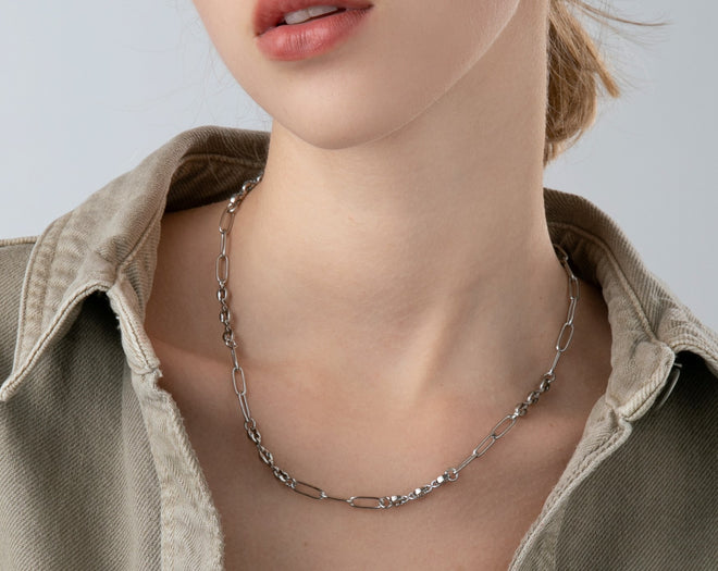 Twisted Chain Necklace