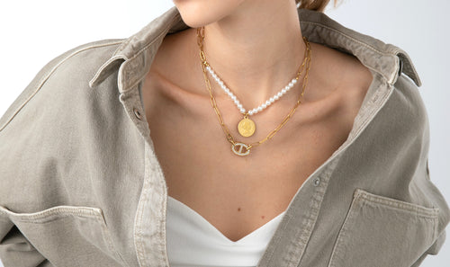 Chain Necklace with Imitation Pearl Necklace